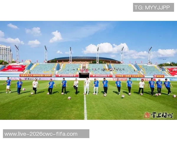 花式足球中国冠军赛揭幕展现年轻力量与创意风采 花式足球中国冠军赛揭幕展现年轻力量与创意风采